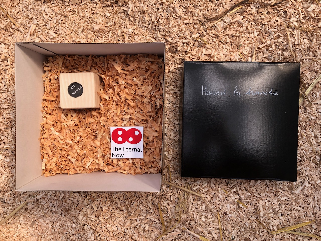 Houvast bij transitie - zijdezacht geschuurd, uw persoonlijke boodschap op de chip